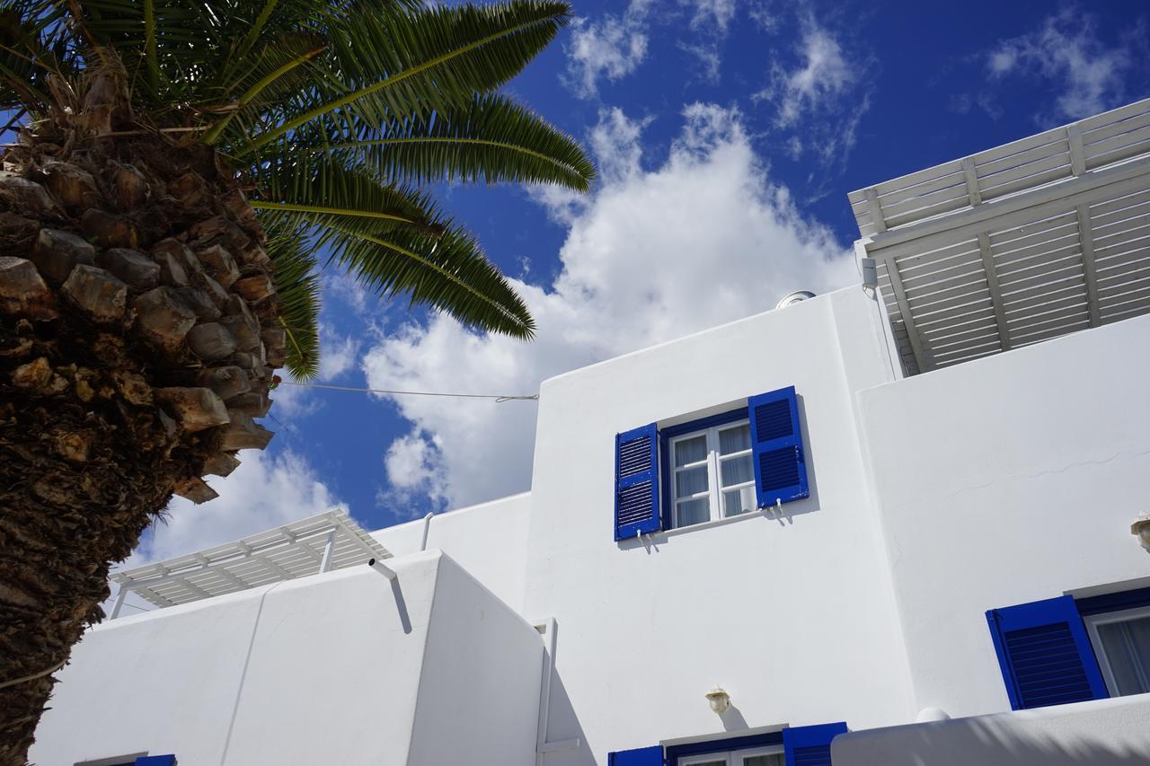 Nicos Studios & Apartments Logaras Bagian luar foto
